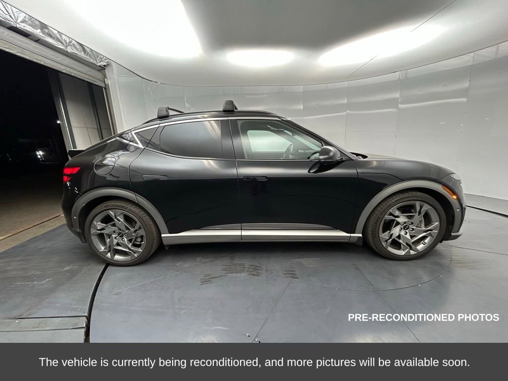 Used 2023 Genesis GV60 Performance image 7