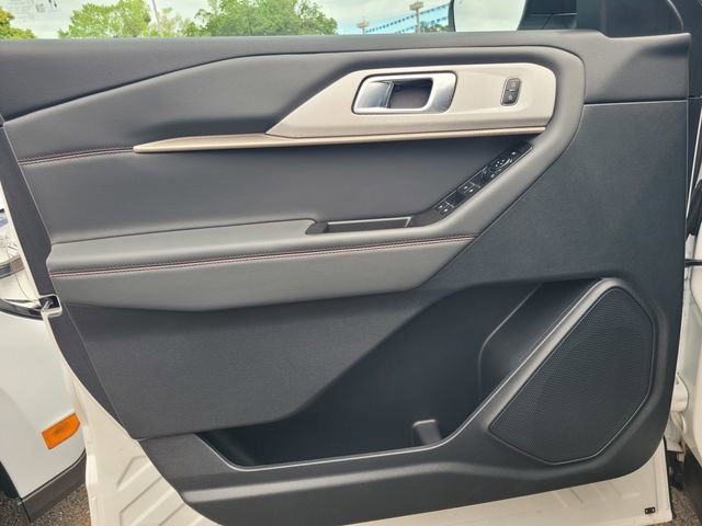 Used 2026 Ford Explorer Active image 16