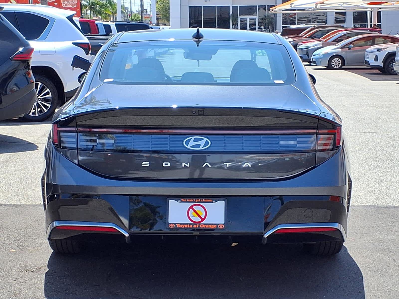 Used 2025 Hyundai Sonata SEL FWD image 5