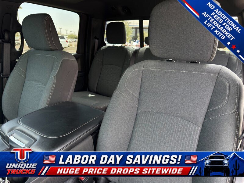 Used 2024 RAM 3500 Tradesman w/ Chrome Appearance Group AWD/4WD image 22