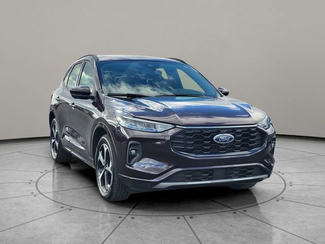 Certified 2023 Ford Escape ST-Line Select w/ Tech Pack #2 image 13