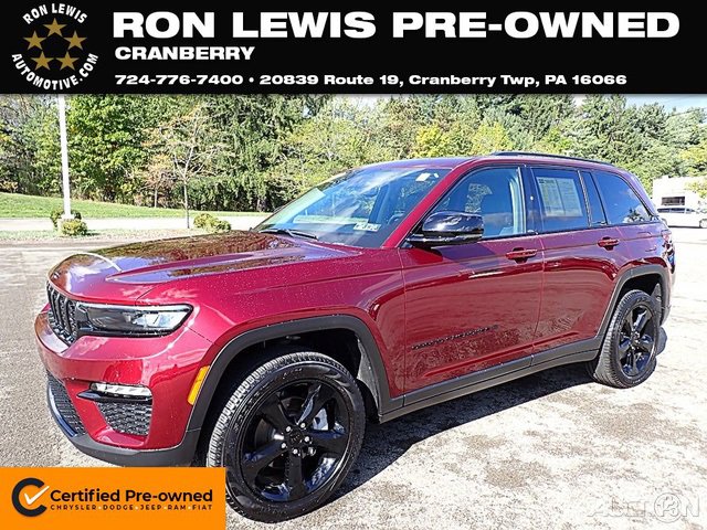 Certified 2023 Jeep Grand Cherokee Limited w/ Black Appearance Package image 1