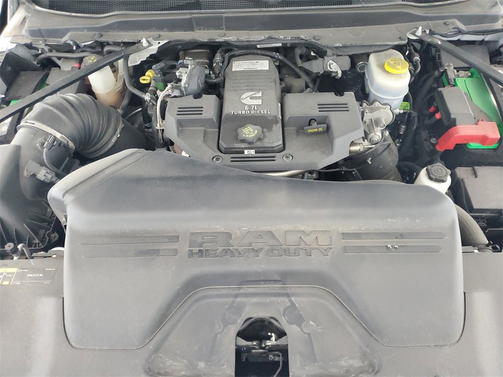 Used 2021 RAM 2500 Laramie w/ Night Edition image 10