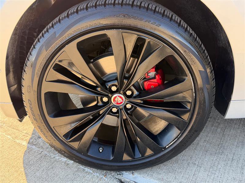 Used 2019 Jaguar F-PACE S image 29