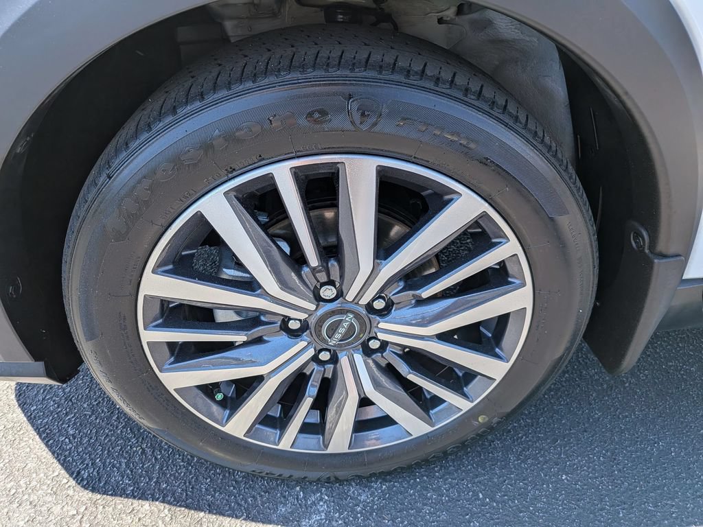Used 2023 Nissan Kicks SV FWD image 9