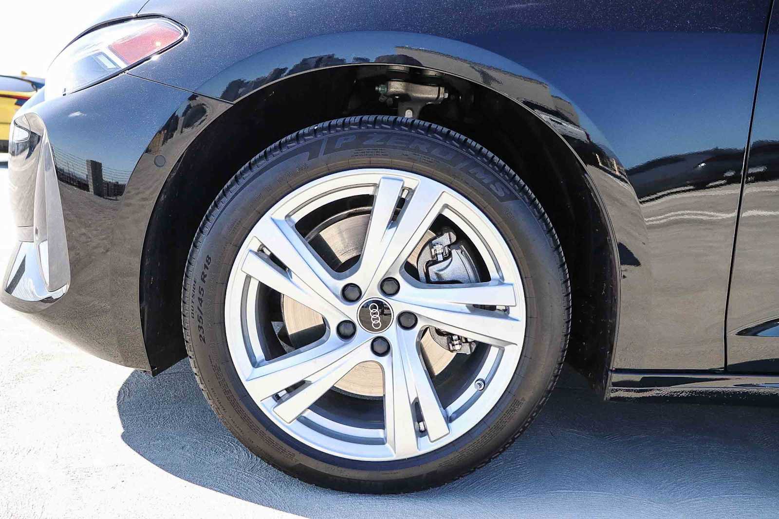 Used 2025 Audi A5 2.0T Premium Plus w/ Premium Plus image 14