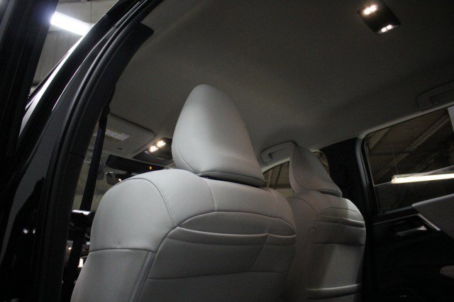 New 2025 Mitsubishi Outlander SE image 23