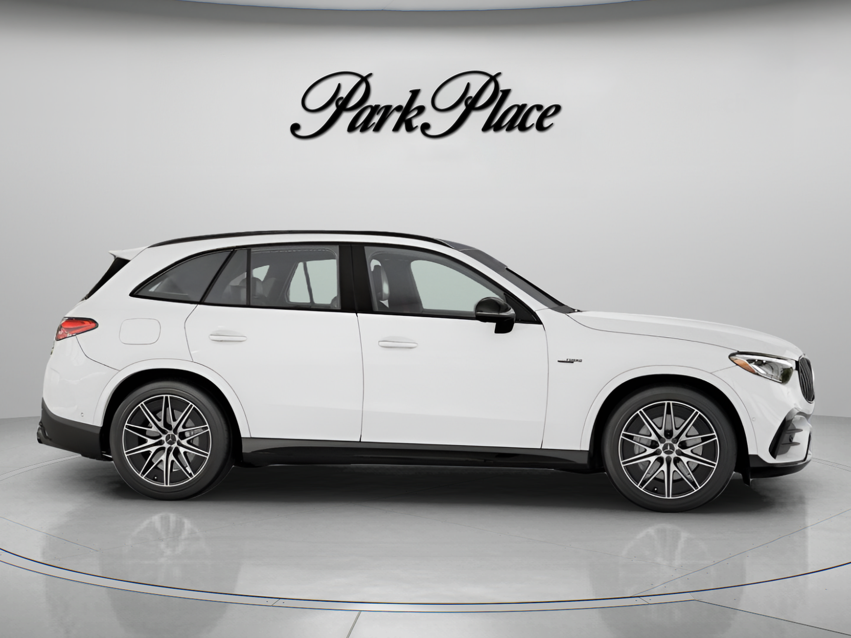 Used 2026 Mercedes-Benz GLC 43 AMG 4MATIC image 28