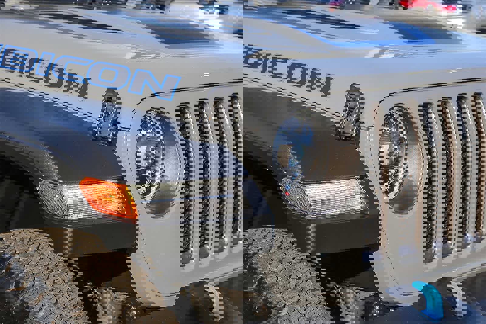 Used 2023 Jeep Wrangler Unlimited Rubicon 4xe w/ Safety Group image 8