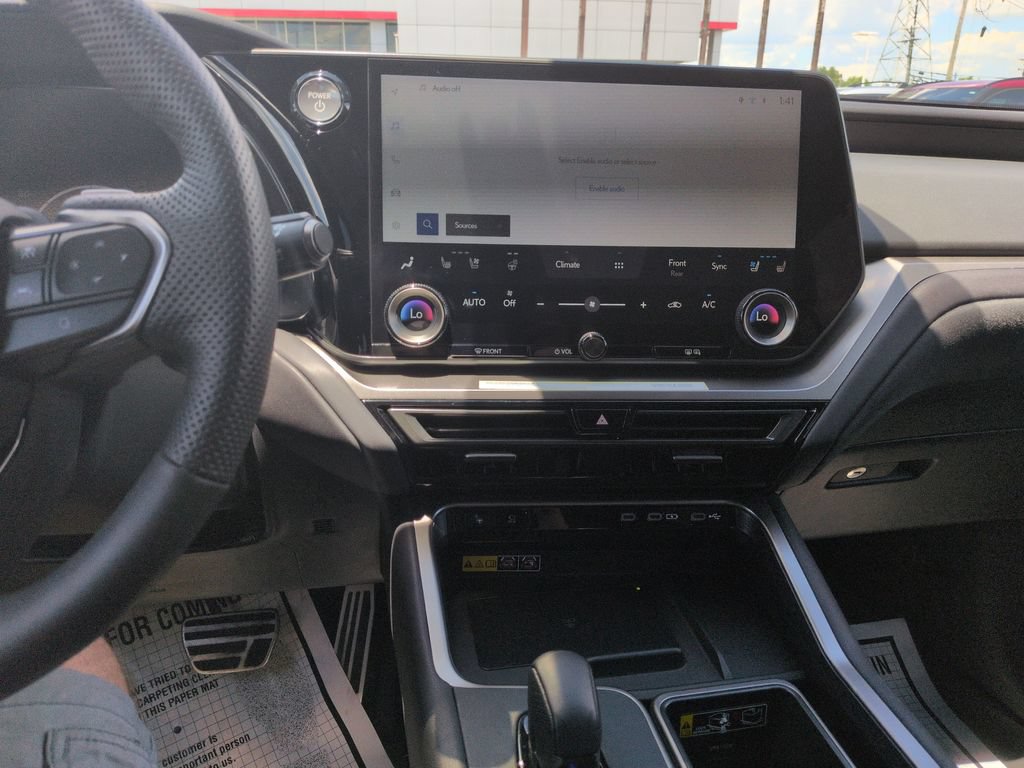 Used 2024 Lexus TX 500h AWD w/ Technology Package image 17