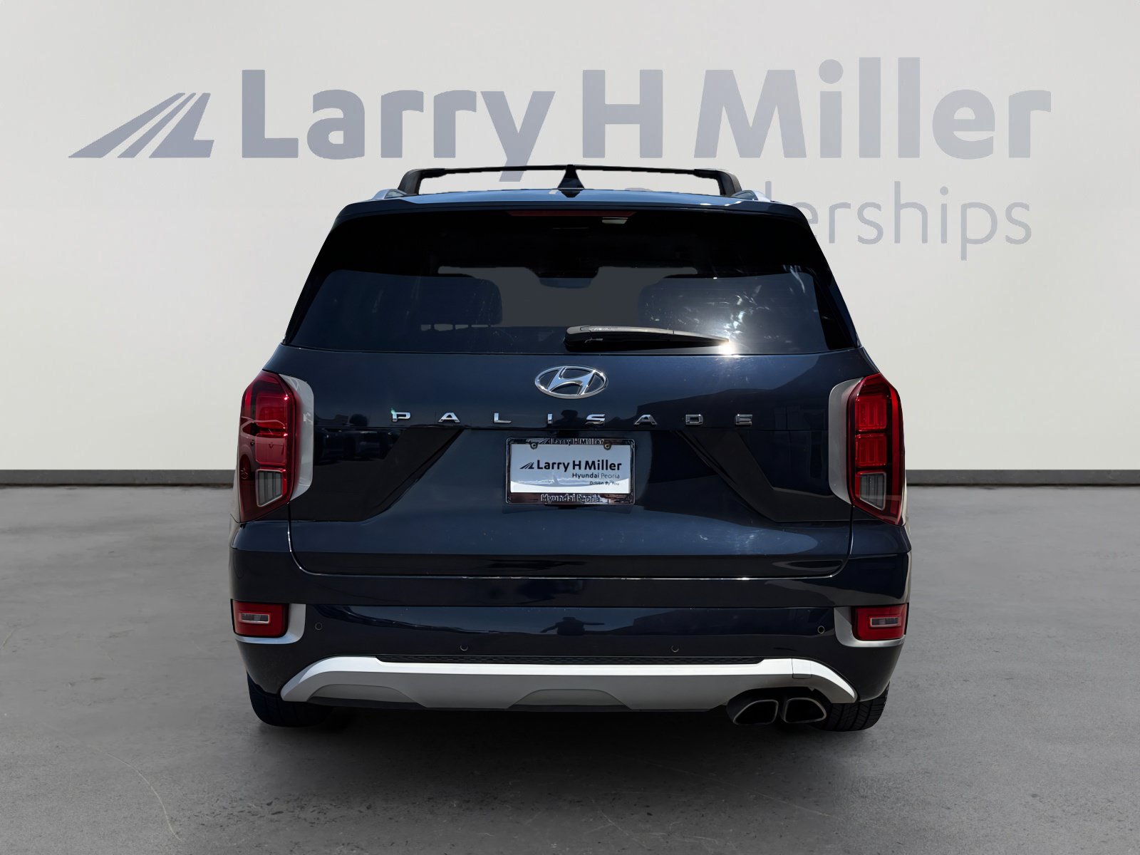 Used 2022 Hyundai Palisade Limited FWD image 4