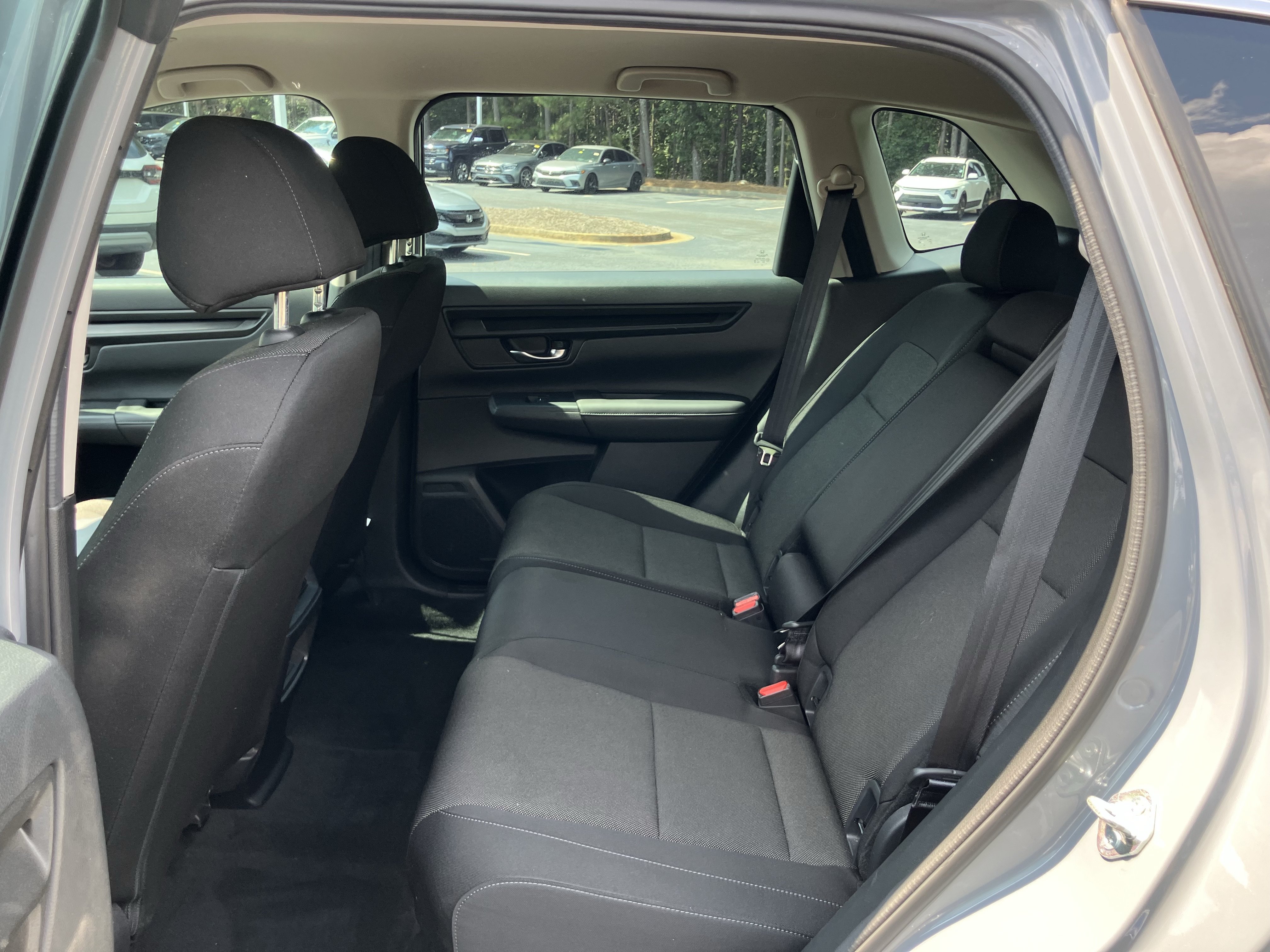 Used 2024 Honda CR-V LX image 32