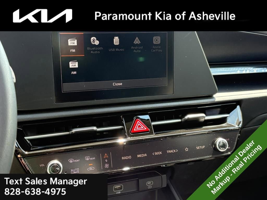 New 2026 Kia Niro LX FWD image 11