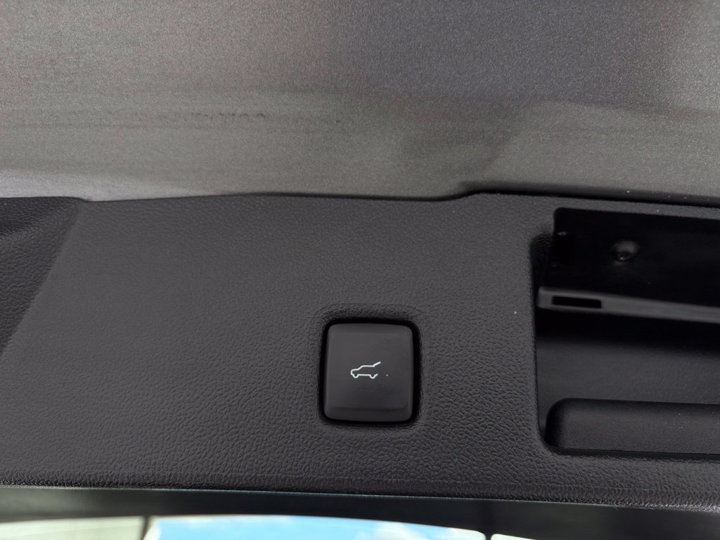 Used 2024 Ford Escape ST-Line AWD/4WD image 43