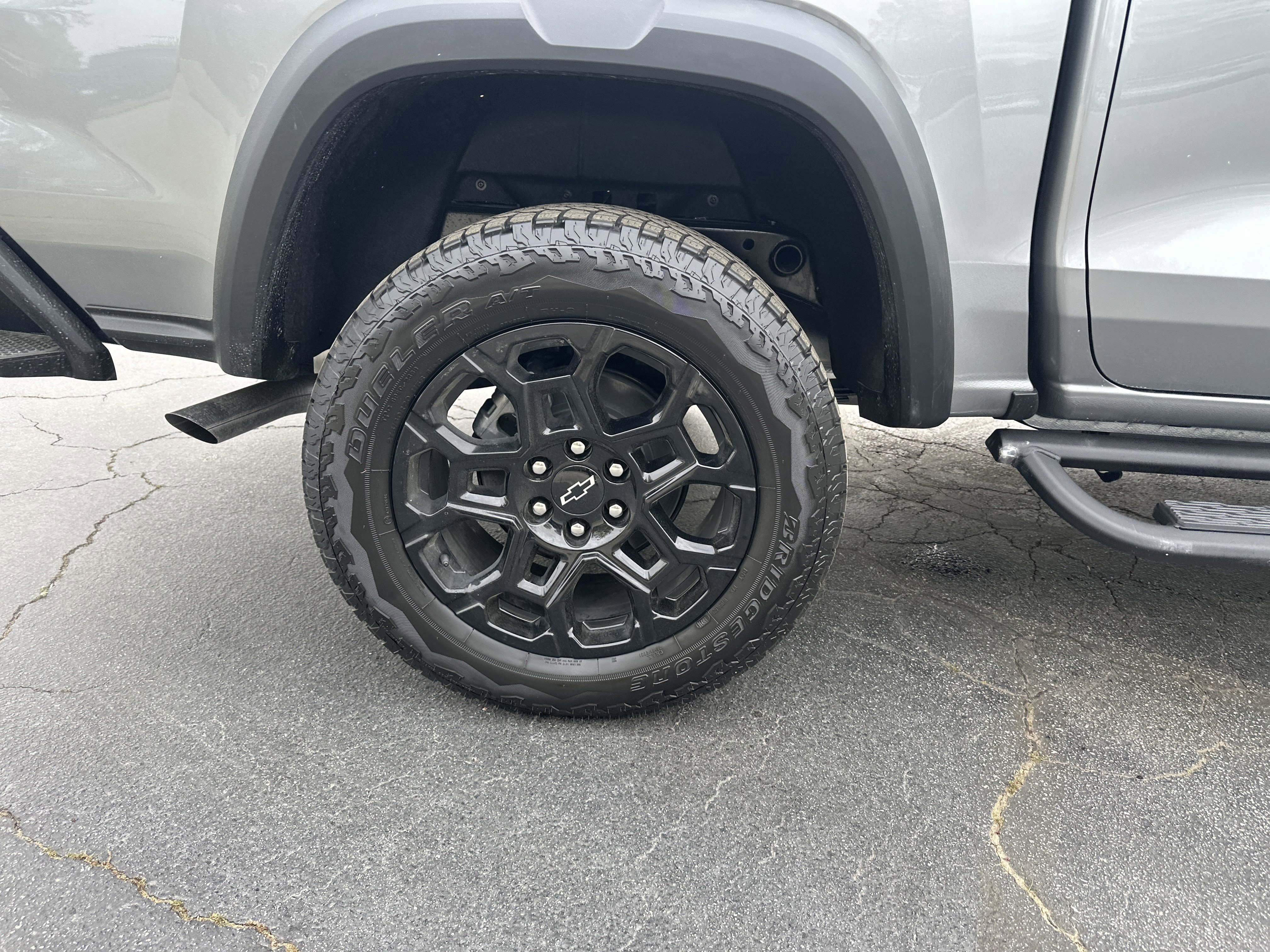 New 2026 Chevrolet Colorado Trail Boss w/ Off-Road Front Bumper Package image 18
