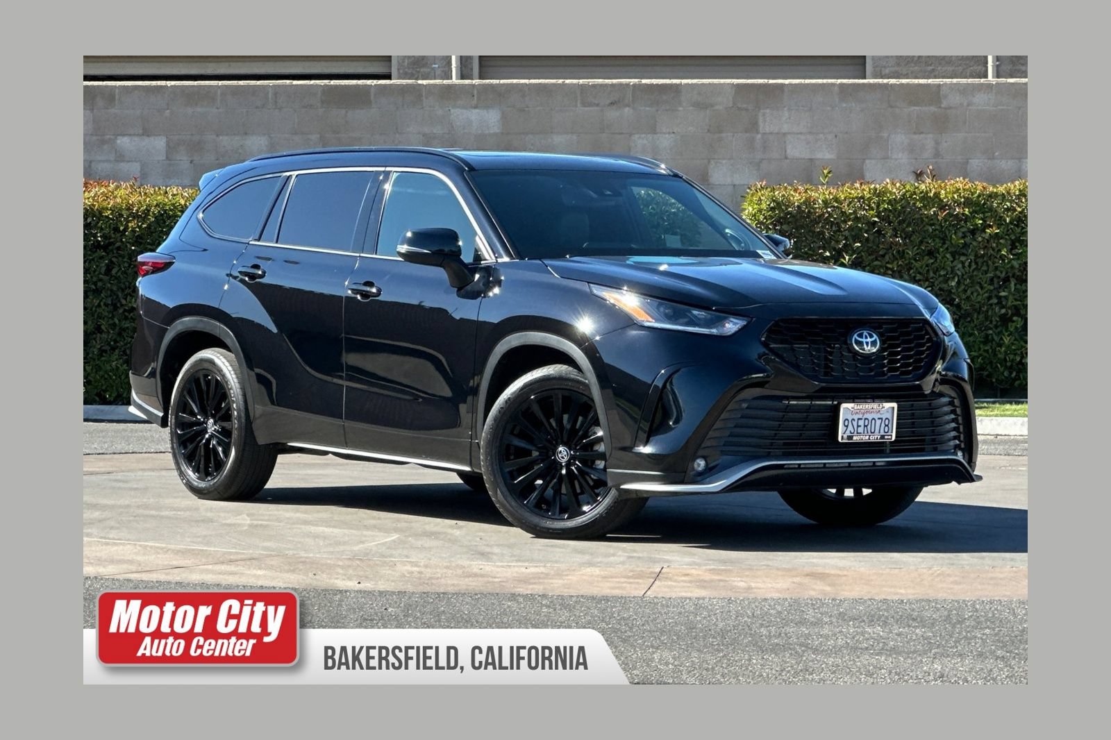 Used 2025 Toyota Highlander XSE