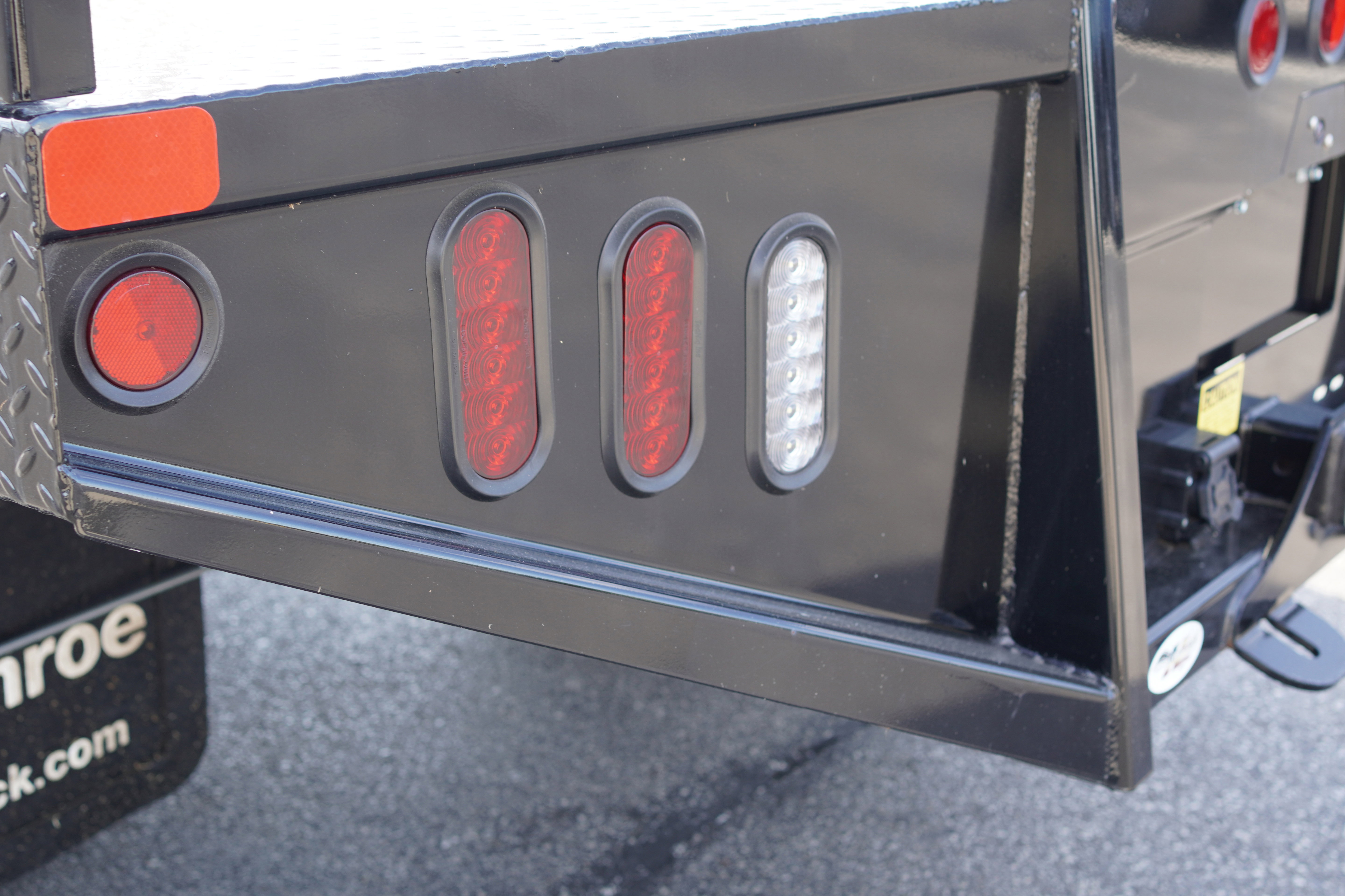 New 2025 GMC Sierra 3500 Pro w/ Convenience Package image 12