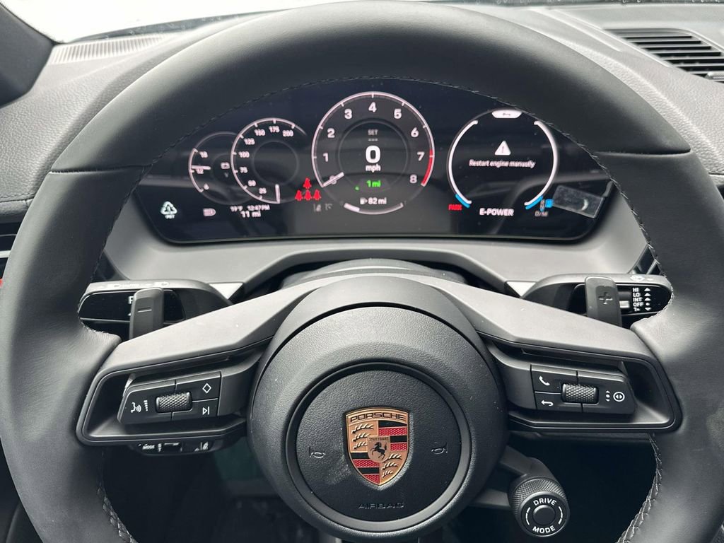 New 2026 Porsche Panamera 4 E-Hybrid AWD/4WD image 21