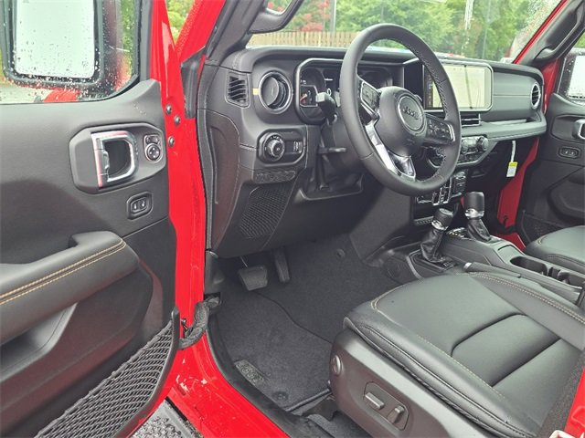 New 2025 Jeep Wrangler Sahara image 4