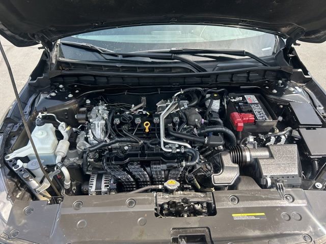 Used 2024 Nissan Altima 2.5 SV image 13