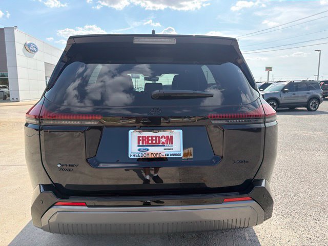 Used 2026 Toyota RAV4 XSE w/ Panoramic Sun Roof Package AWD/4WD image 6