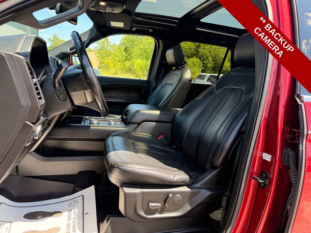 Used 2018 Ford Expedition Limited w/ Equipment Group 301A AWD/4WD image 13