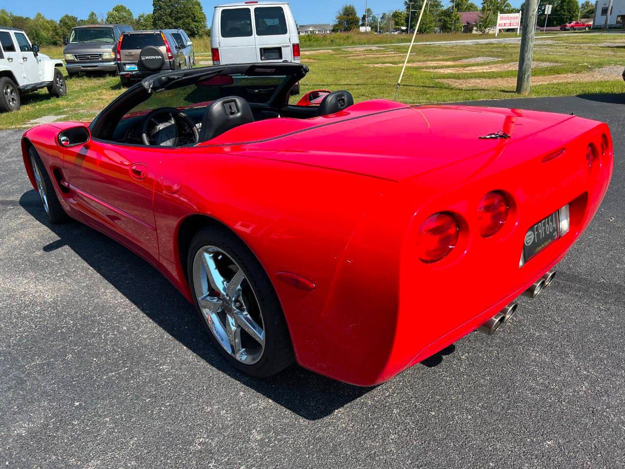 Used 2002 Chevrolet Corvette Convertible w/ Preferred Equipment Group2 RWD image 7