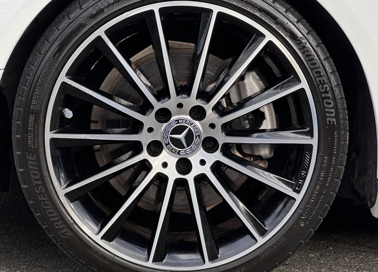 Used 2021 Mercedes-Benz C 300 Sedan image 9