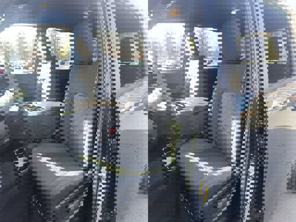 Used 2025 RAM 1500 Tradesman w/ Night Edition image 11