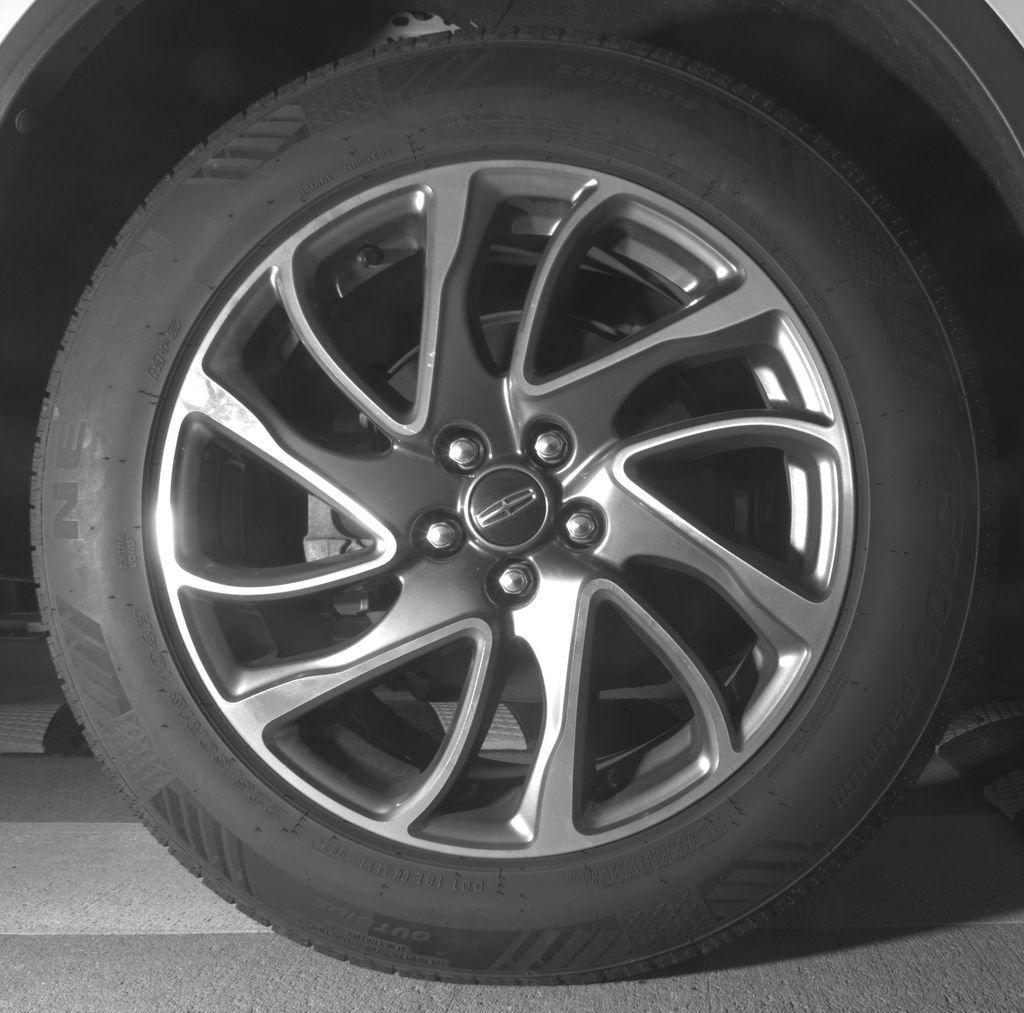 Used 2021 Lincoln Corsair FWD w/ Equipment Group 101A image 14