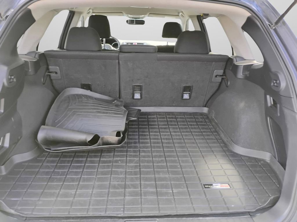 Used 2017 Subaru Outback 2.5i Premium image 28