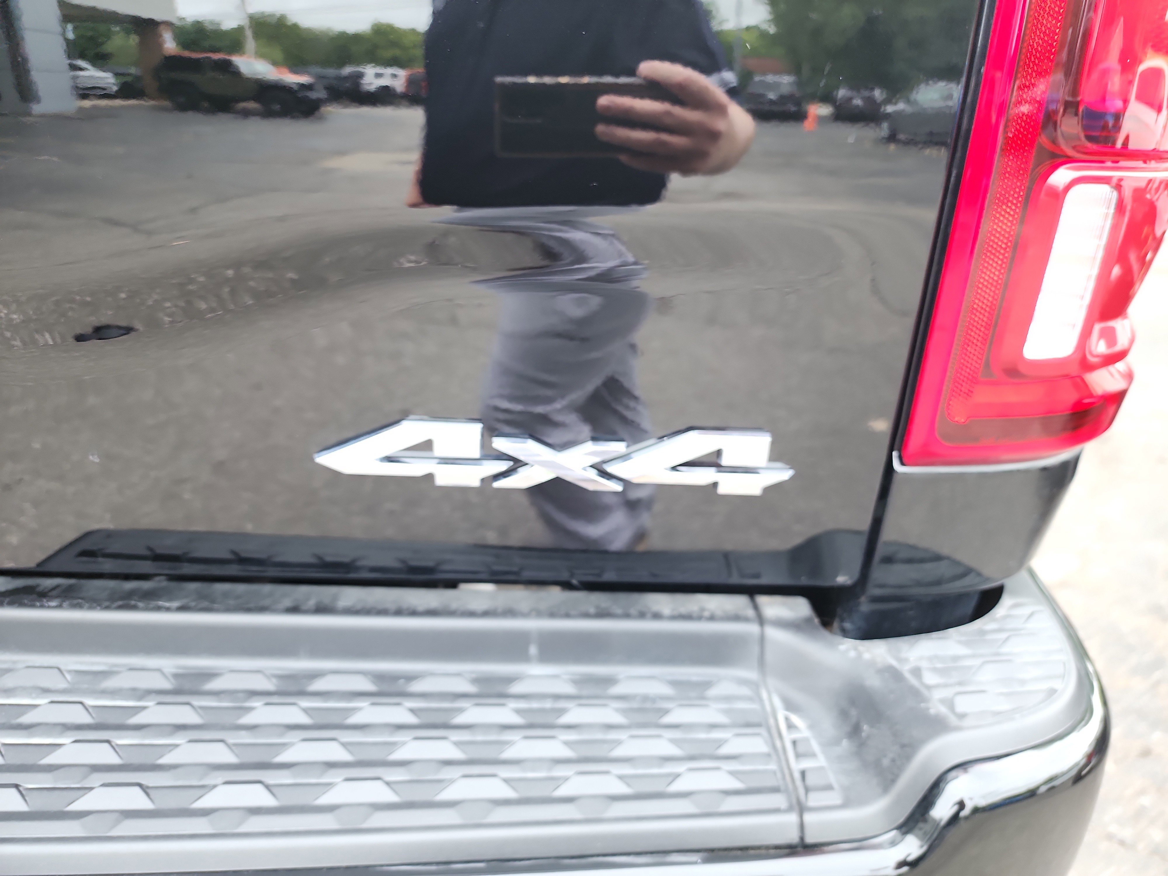 New 2025 RAM 2500 Laramie image 34