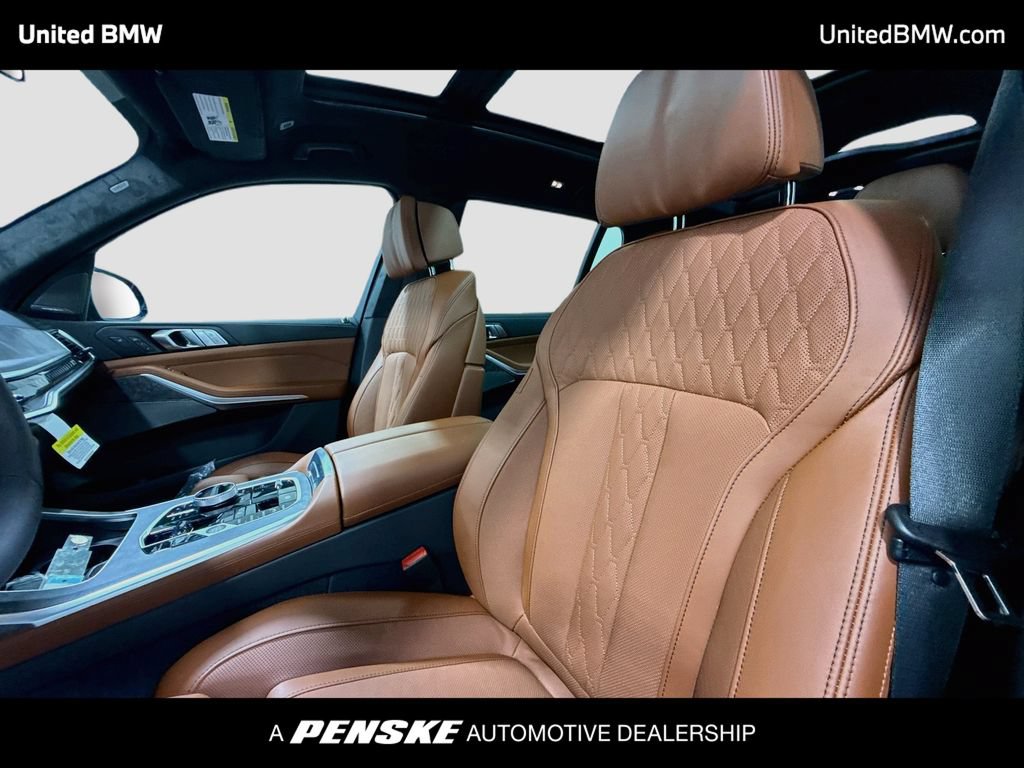 New 2027 BMW X7 xDrive40i w/ Executive Package AWD/4WD image 12