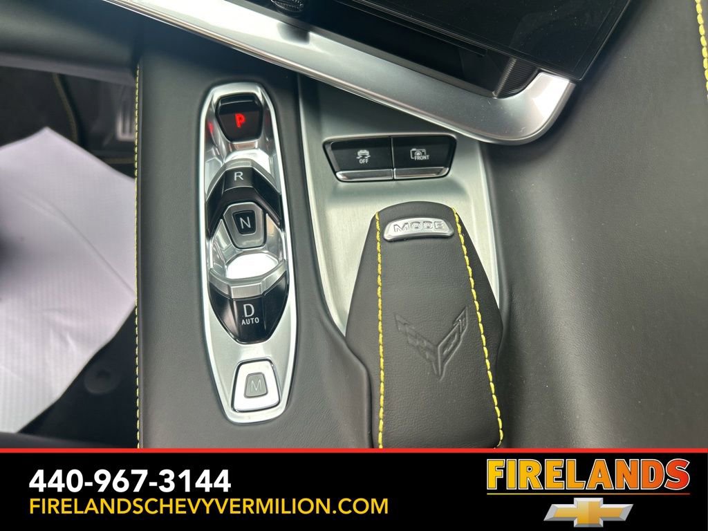 New 2025 Chevrolet Corvette Stingray Premium Cpe w/ Z51 Performance Package image 24