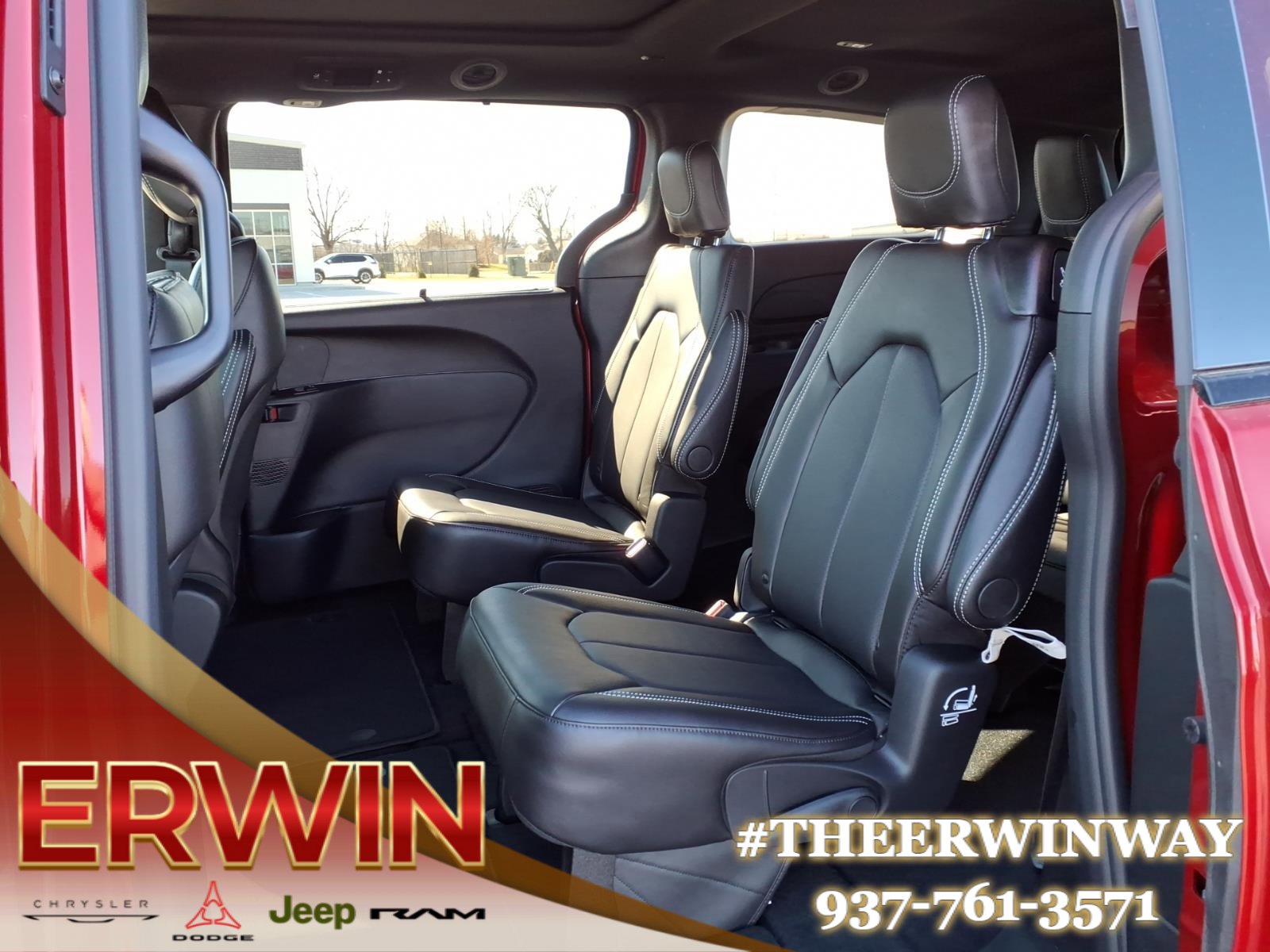 New 2026 Chrysler Pacifica Select image 13