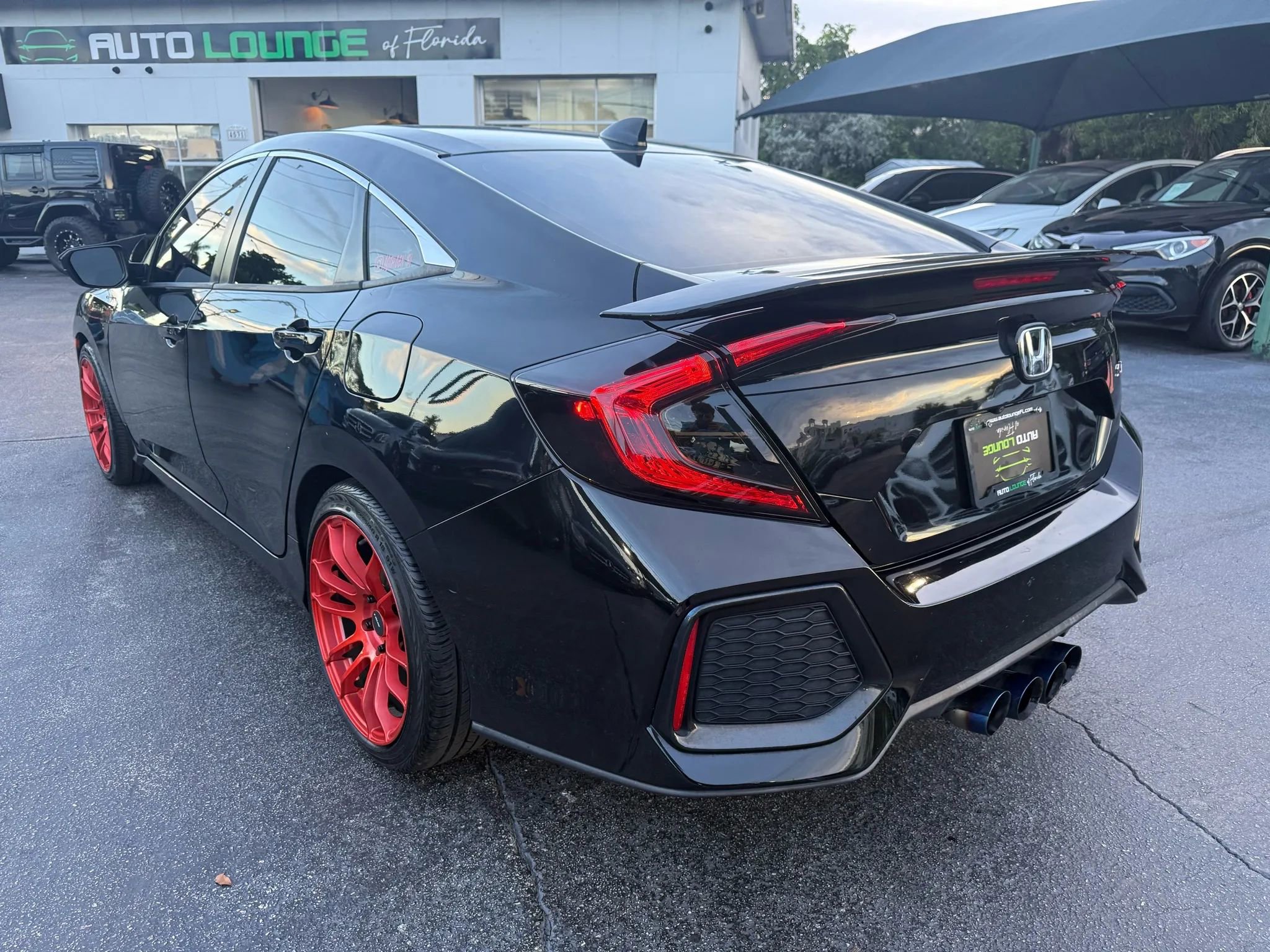 Used 2018 Honda Civic Si image 4