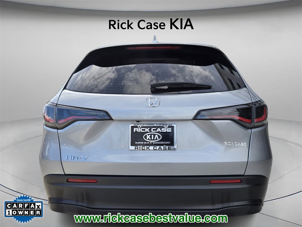 Used 2023 Honda HR-V LX image 6