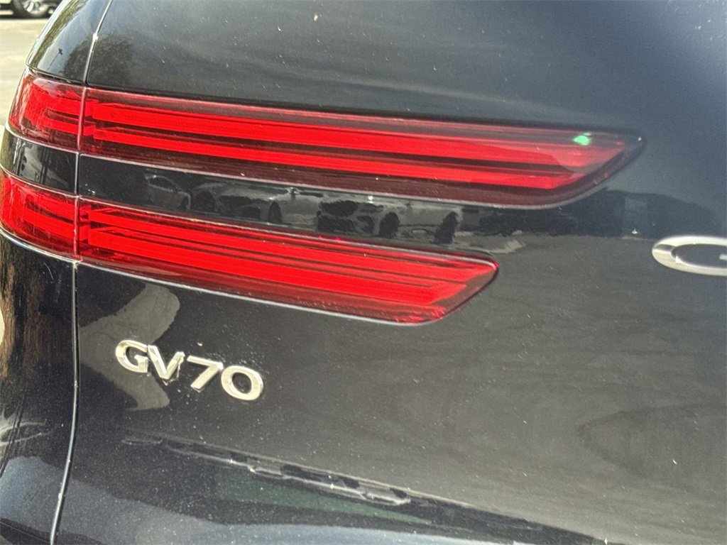 New 2026 Genesis Electrified GV70 image 15