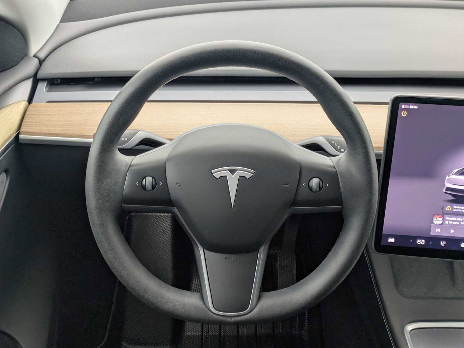 Used 2023 Tesla Model Y Long Range image 22