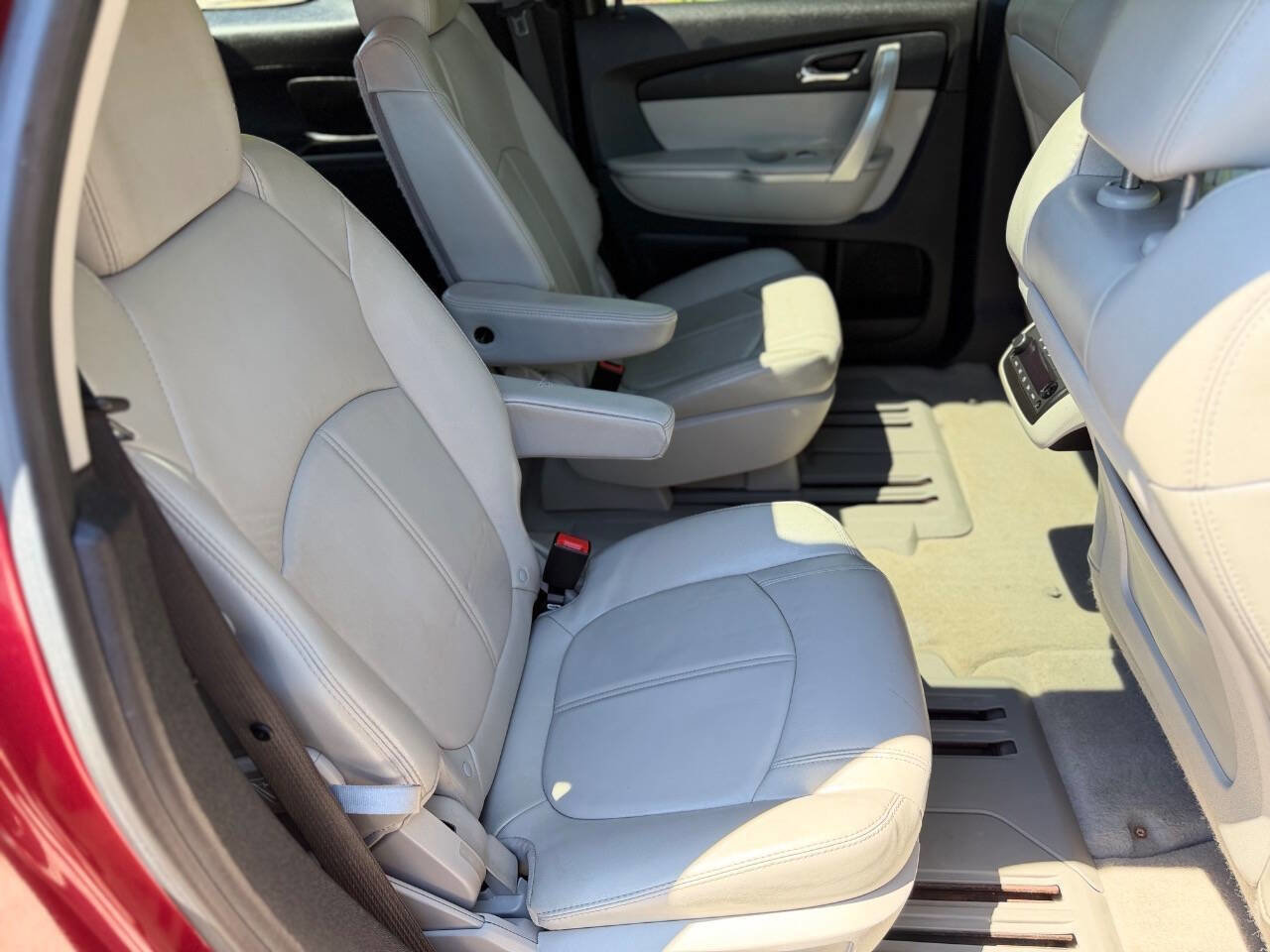 Used 2012 GMC Acadia SLT AWD/4WD image 13