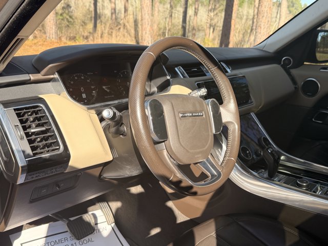 Used 2018 Land Rover Range Rover Sport HSE image 17