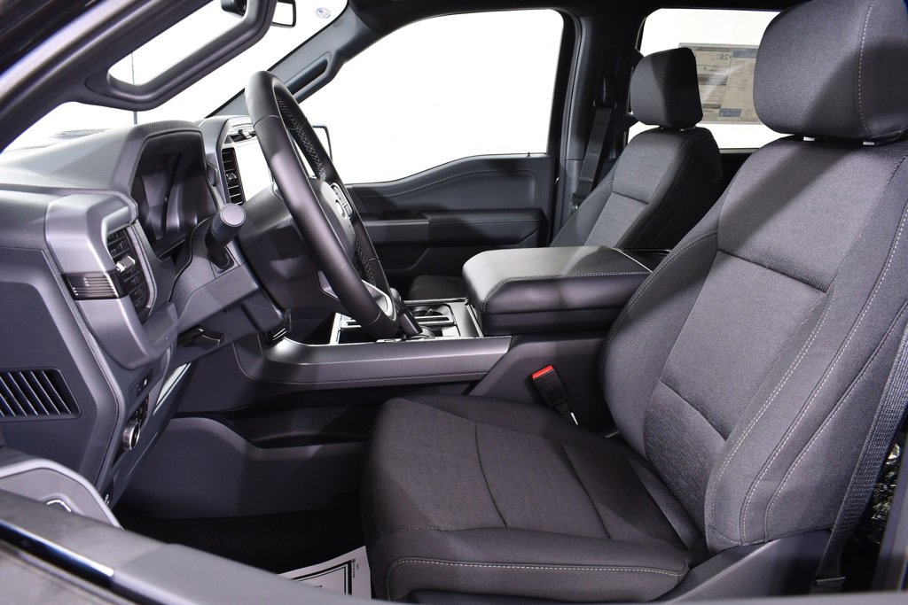 New 2025 Ford F150 XLT w/ Equipment Group 302A MID image 6