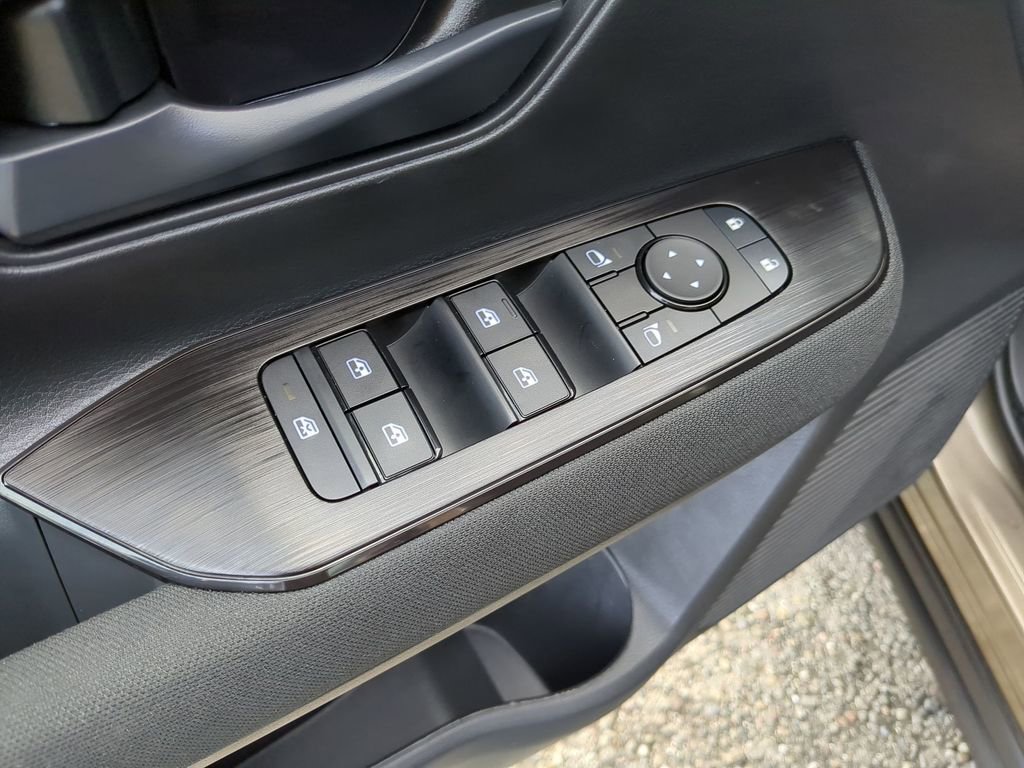 New 2026 Nissan Kicks S image 12