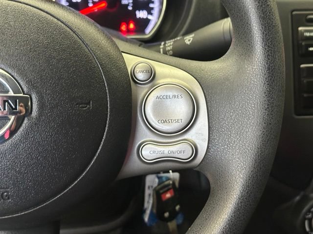 Used 2013 Nissan Versa SV FWD image 23