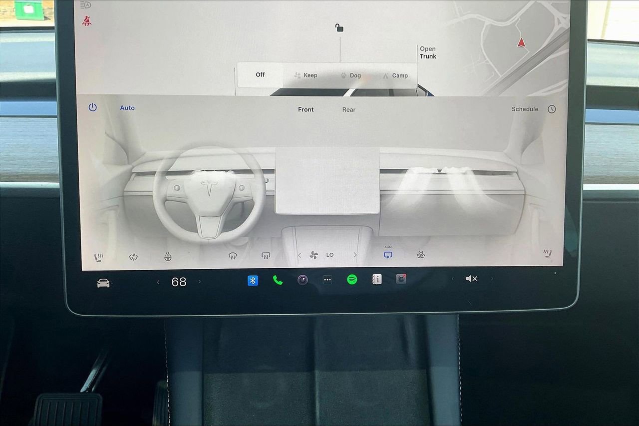 Used 2022 Tesla Model Y Long Range image 20