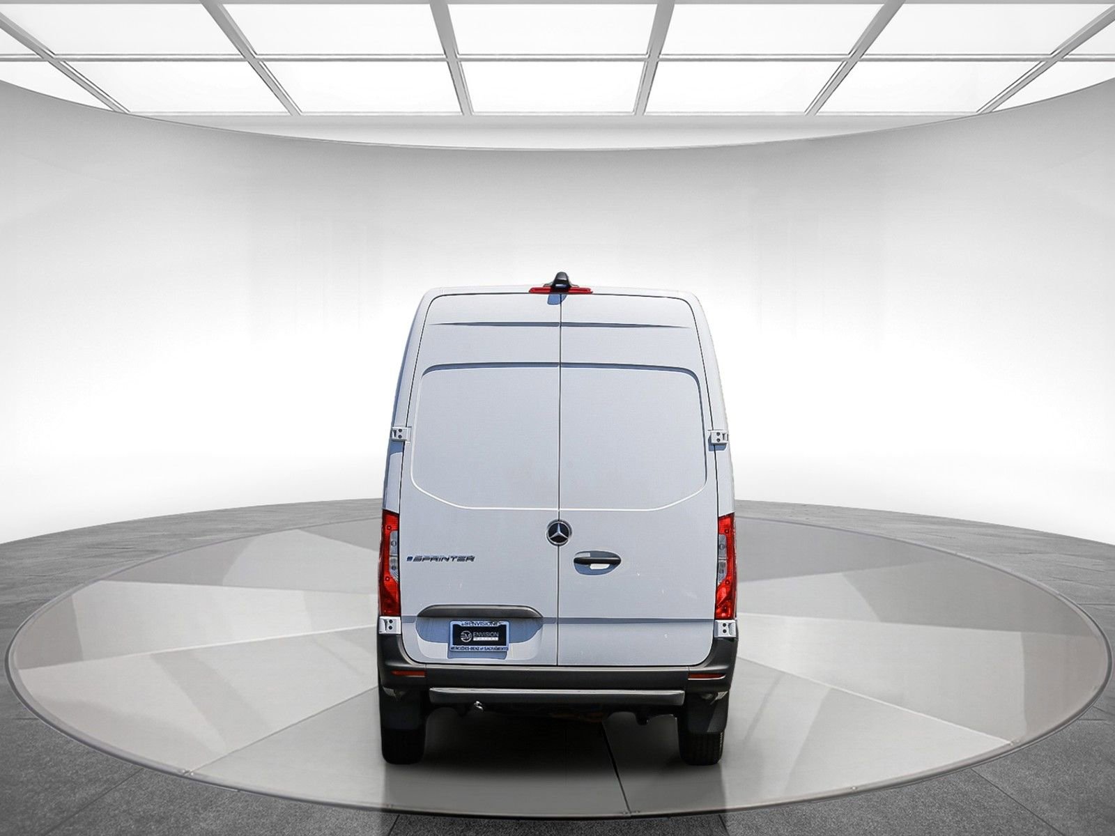 New 2024 Mercedes-Benz eSprinter 170 Cargo image 3