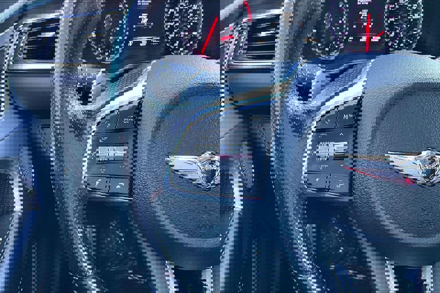 Used 2019 Genesis G70 2.0T Advanced w/ Elite Package image 18