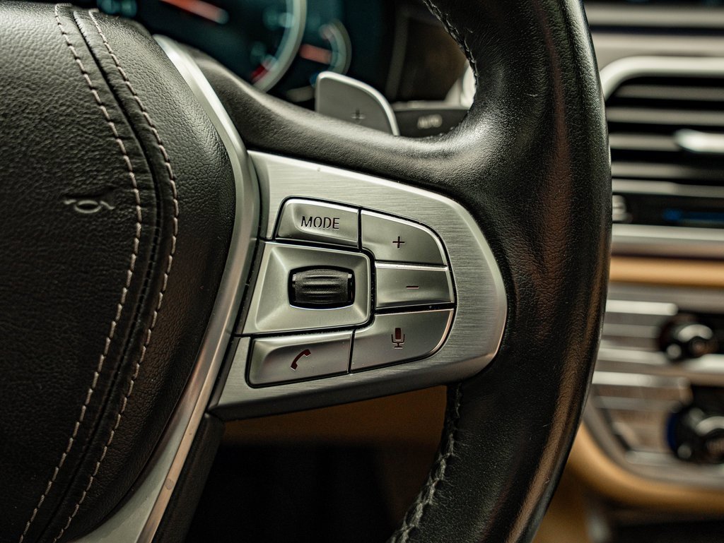 Used 2018 BMW 750i 750i image 22