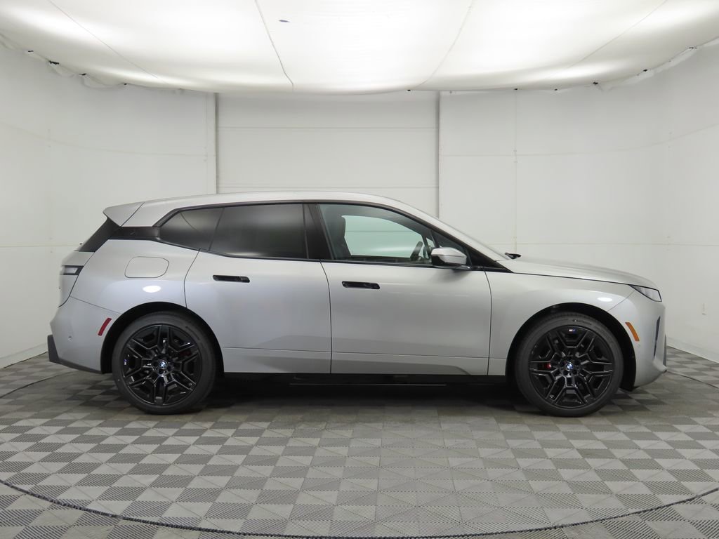 New 2026 BMW iX xDrive45 w/ M Sport Package image 4