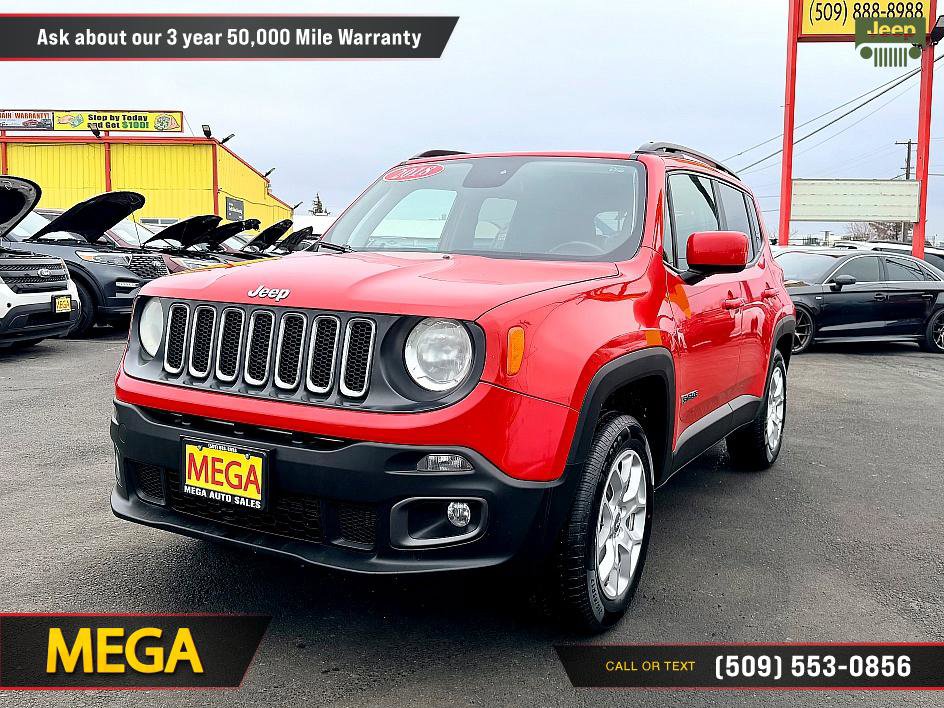 Used 2018 Jeep Renegade Latitude w/ Cold Weather Group image 3